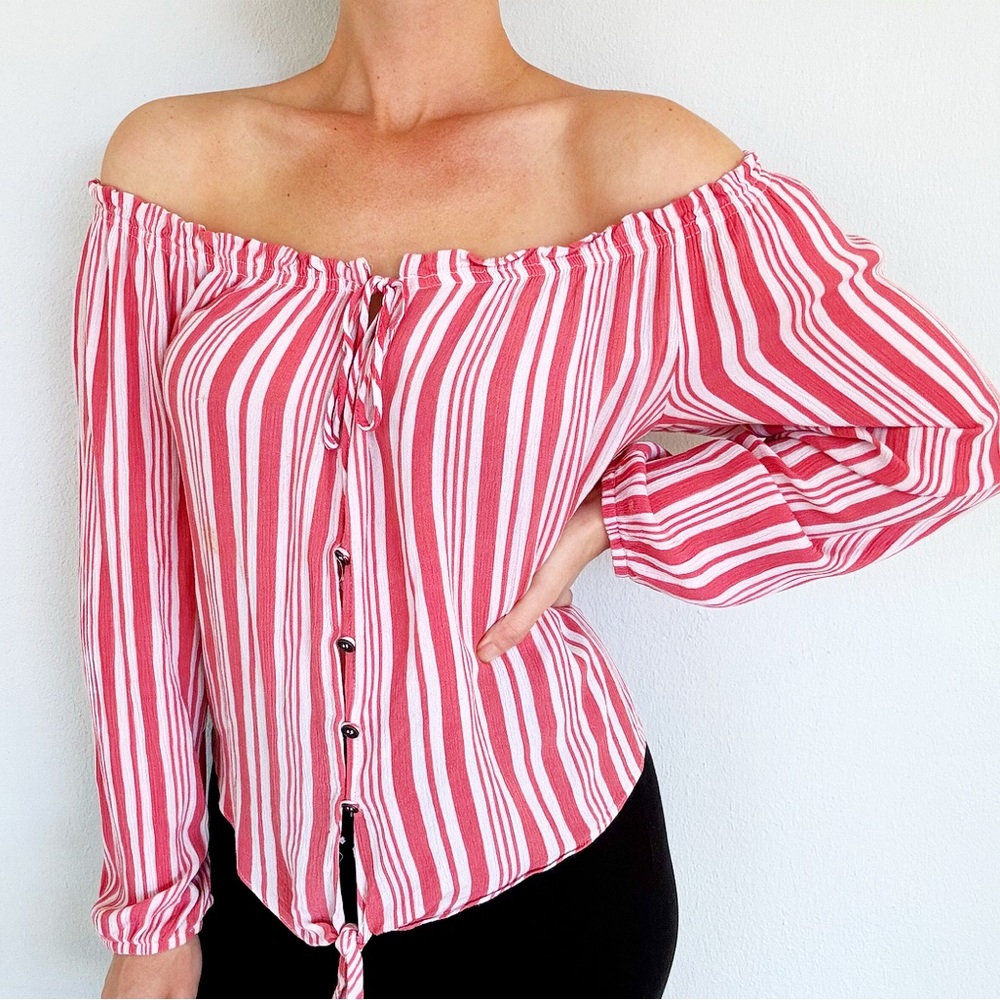 My Gabby red white stripe off-shoulder button up tie front blouse size medium